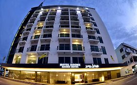 Roomz Hotel